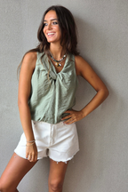 Top nudoverde militar
