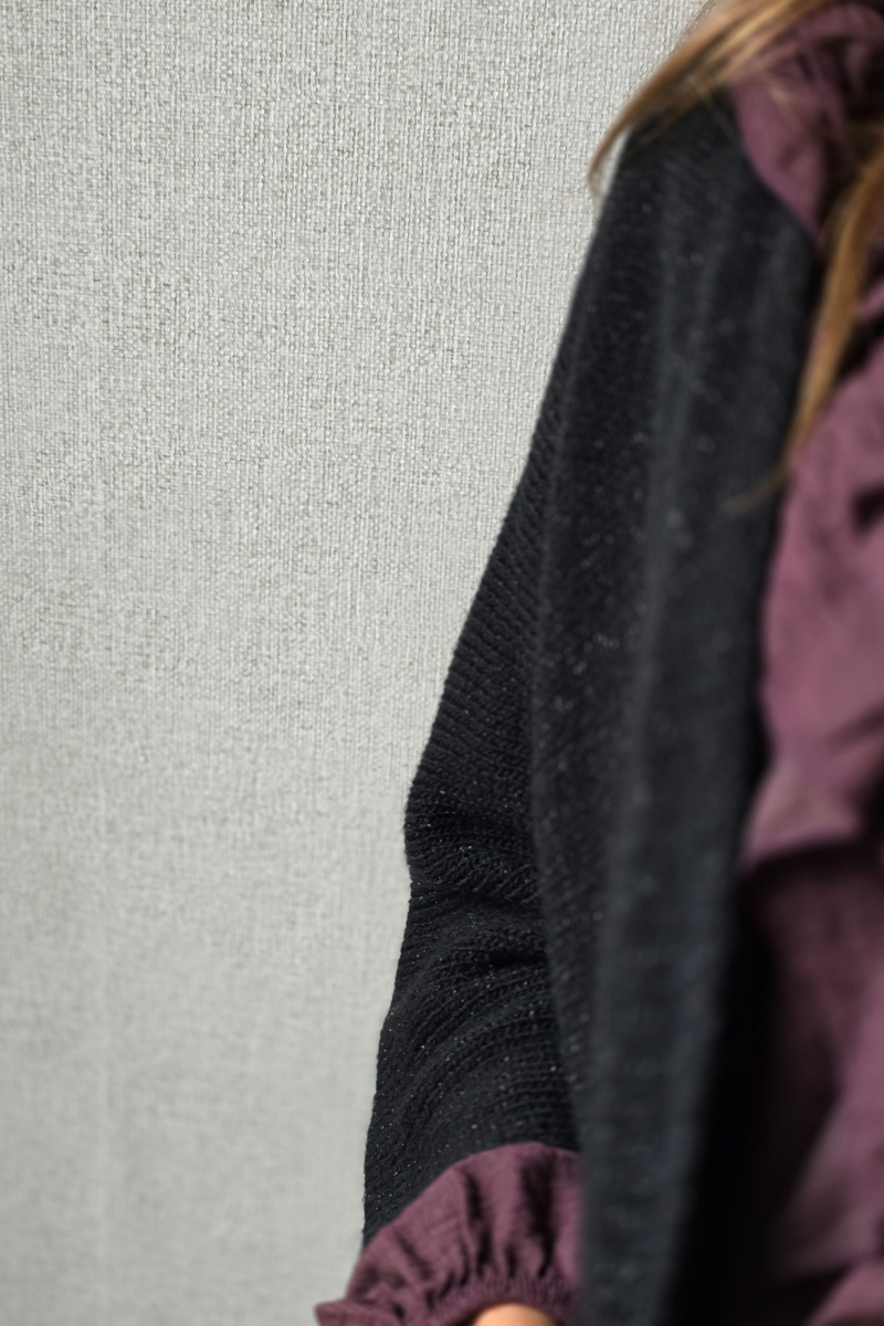 Chaqueta de punto tipo kimono brillos negra