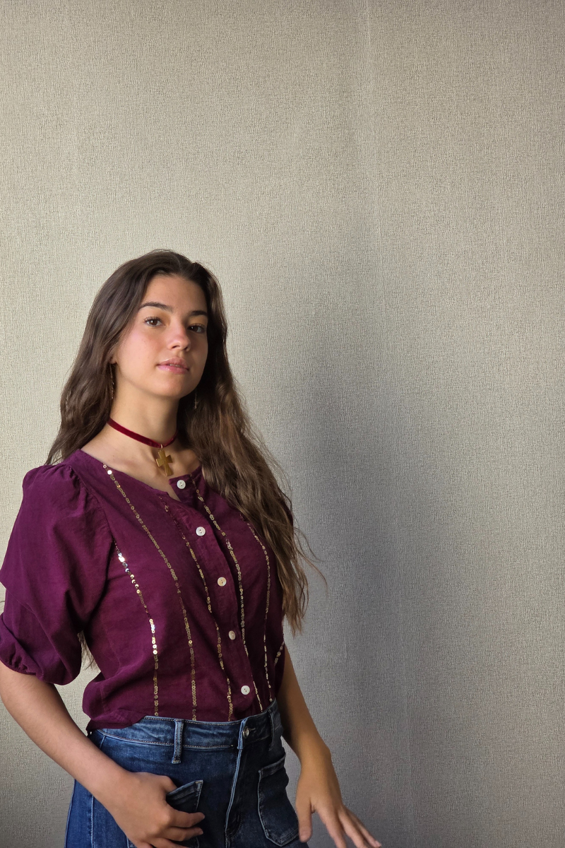Camisa de micro pana con lentejuelas berenjena