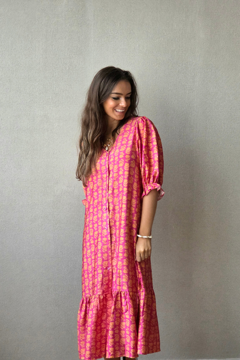 Vestido flores con botones fucsia