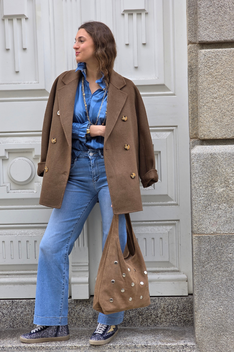 Abrigo de Paño Cruzado Seis Botones Marrón