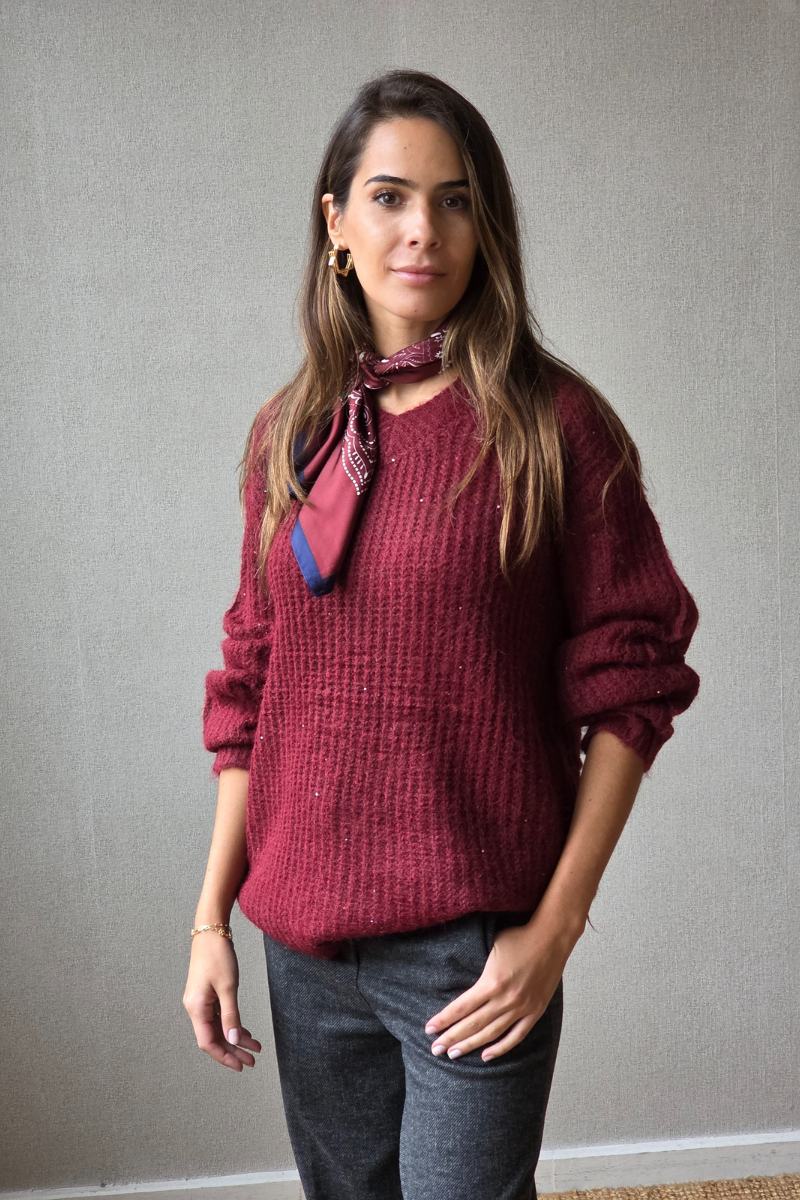 Jersey Olivia de punto con brillos granate