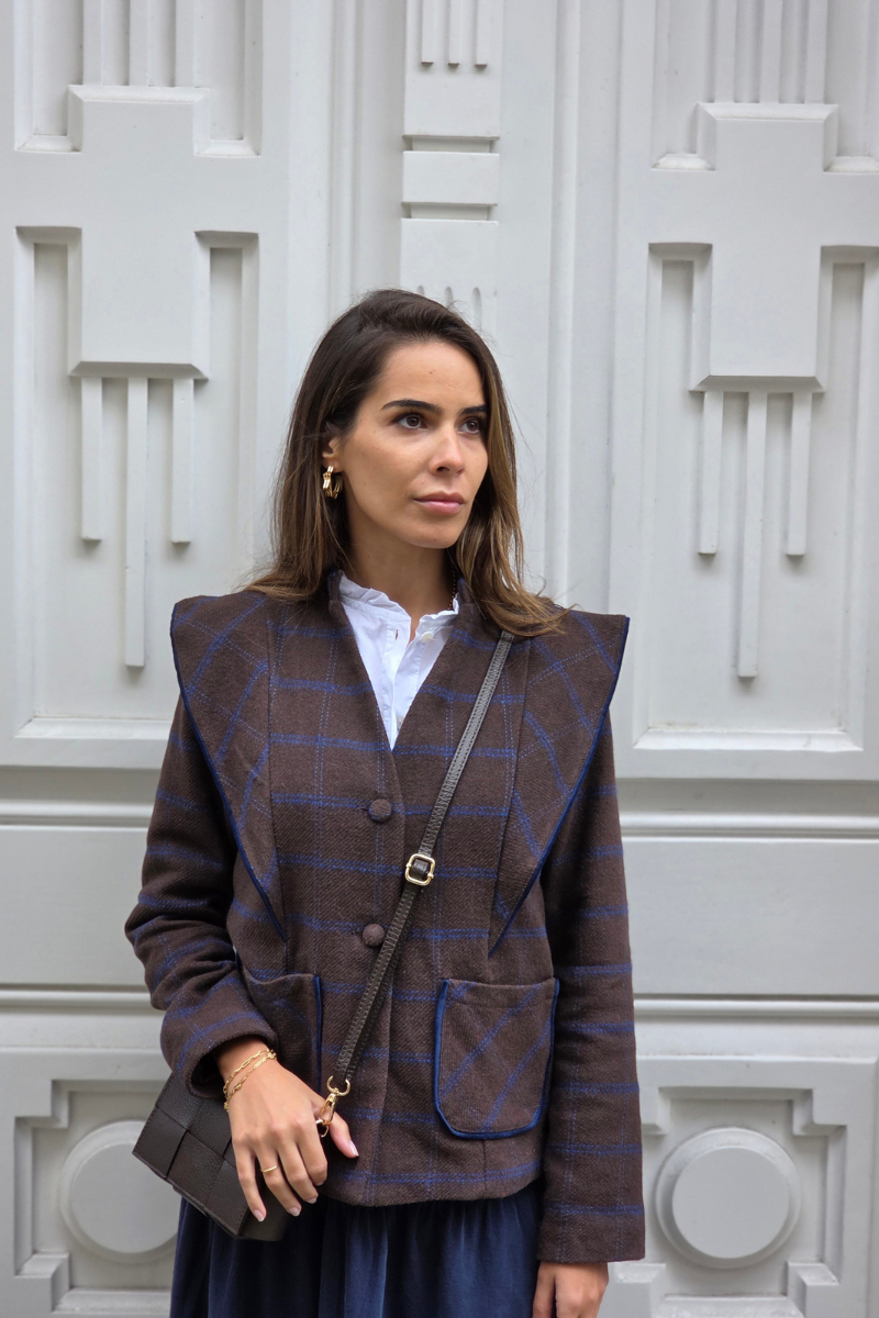 Americana de cuadros marrón