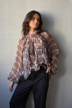 Blusa Victoria escocesa beige