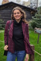 Americana de espiguilla granate