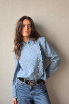 Blusa bordada azul jean