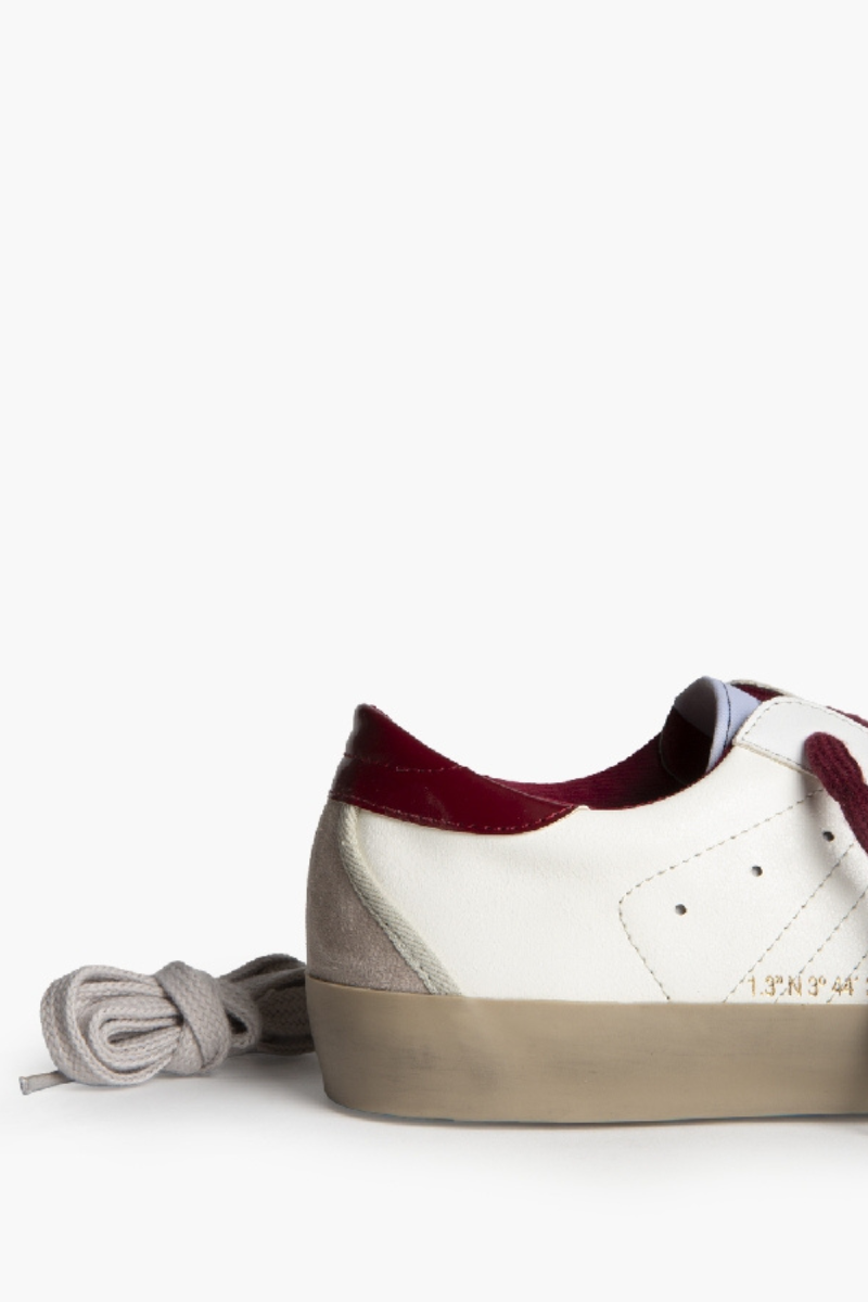 Zapatilla Deportiva Retro Mujer Blanca y Granate - Estilo Casual