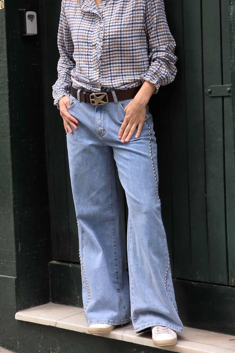 Vaquero con Tachuelas Laterales