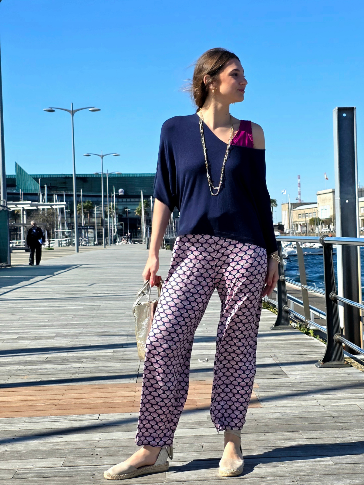 Pantalón Estampado Conchas Fucsia elástico