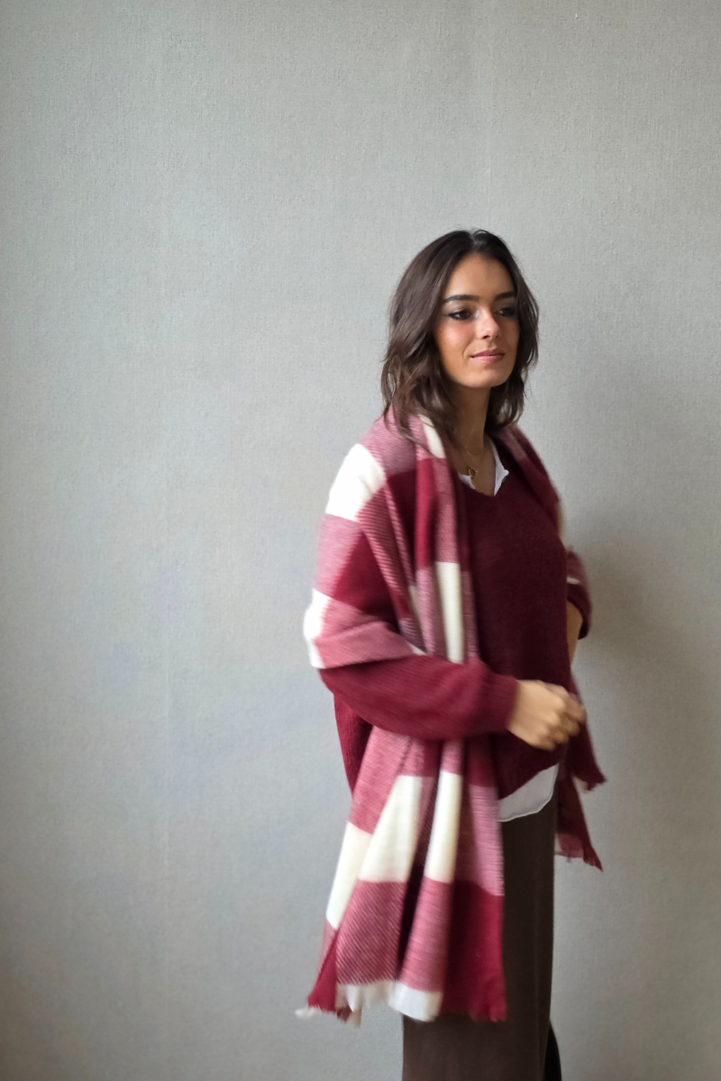 Bufanda de cuadros grandes Mariola granate