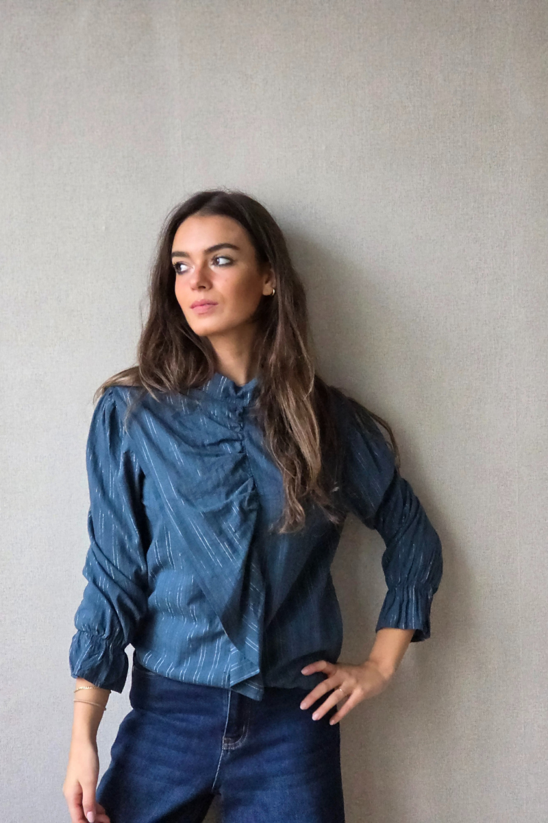 Blusa volante cruzado y rayas lurex azul petróleo