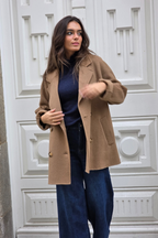 Abrigo de paño básico seis botones camel