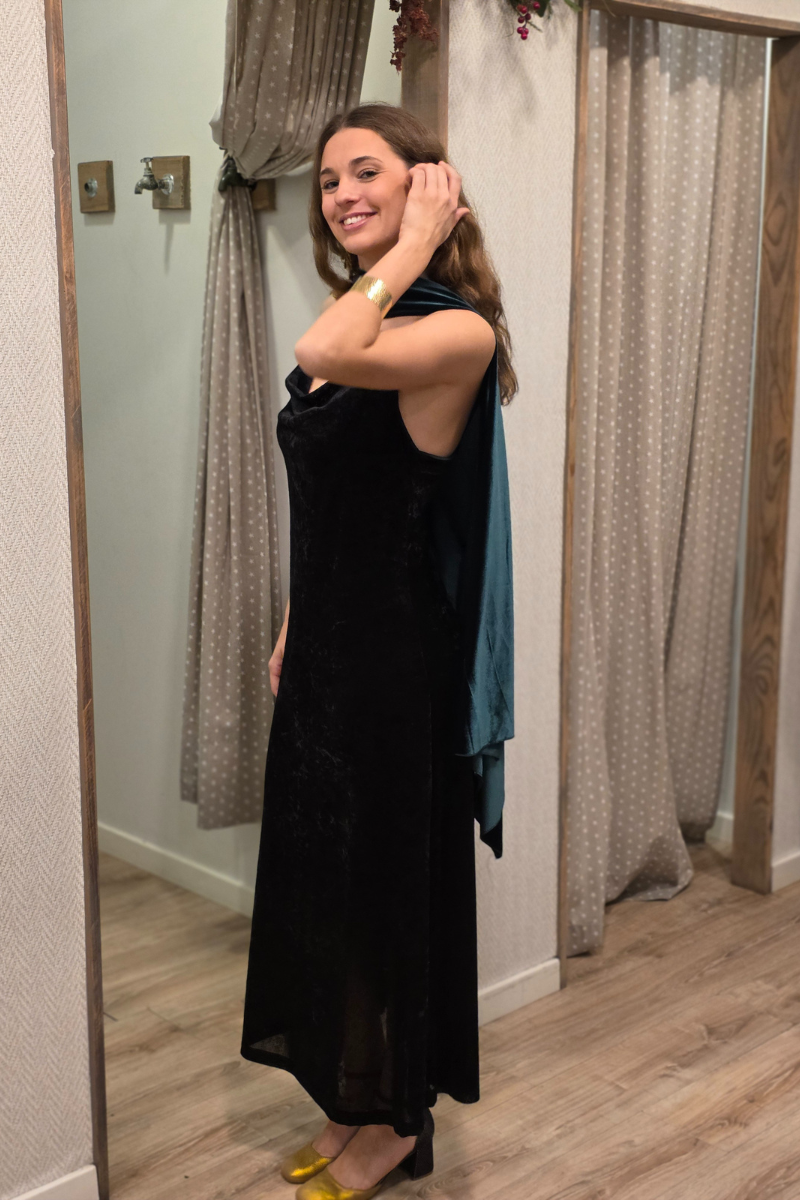 Vestido tirantes terciopelo negro