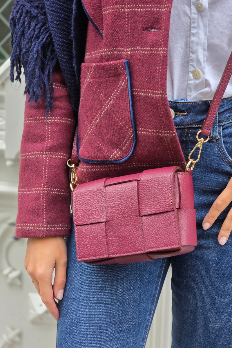 Bolso mini de piel cuadritos granate