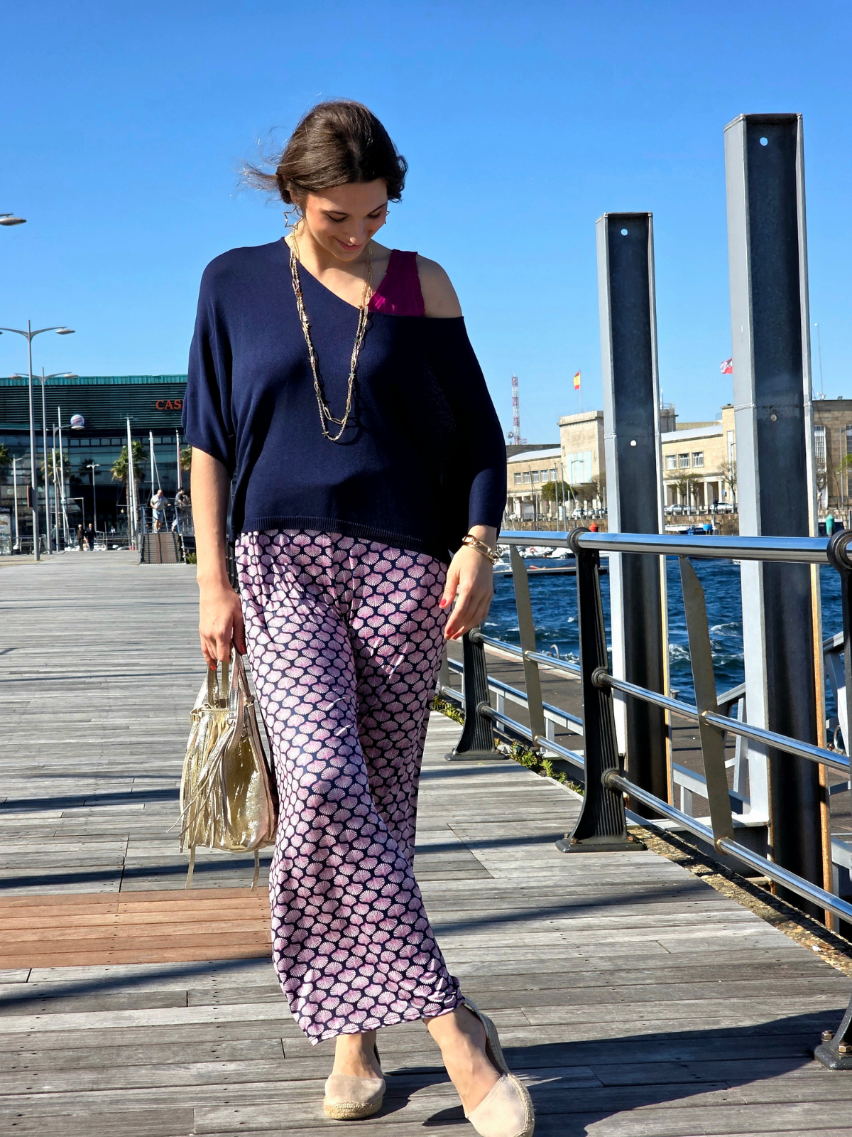 Pantalón Estampado Conchas Fucsia elástico