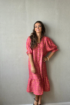 Vestido flores con botones fucsia