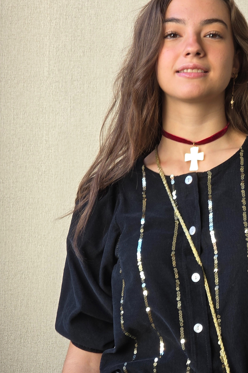 Camisa de micro pana con lentejuelas negra