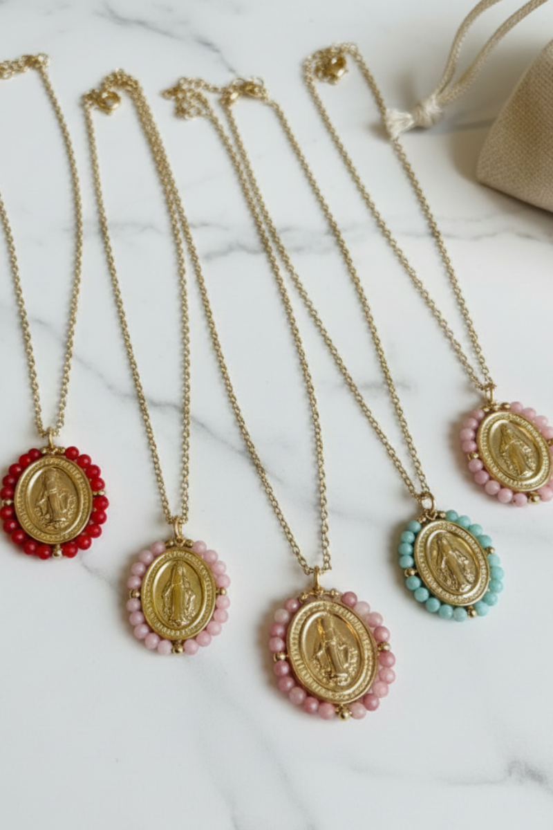 Gargantillas mini de la Virgencita milagrosa
