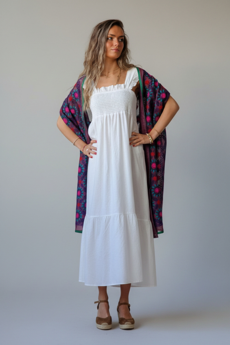 Vestido de nido de abeja y tirantes blanco