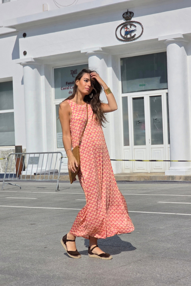 Vestido Largo de Conchas Fucsia elástico