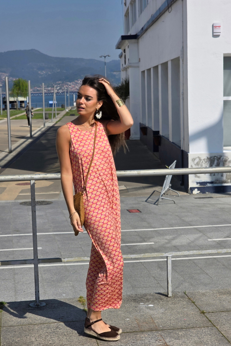 Vestido Largo de Conchas Fucsia elástico