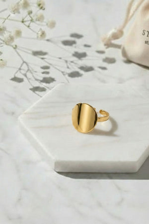 Anillo Ajustable circular acero dorado