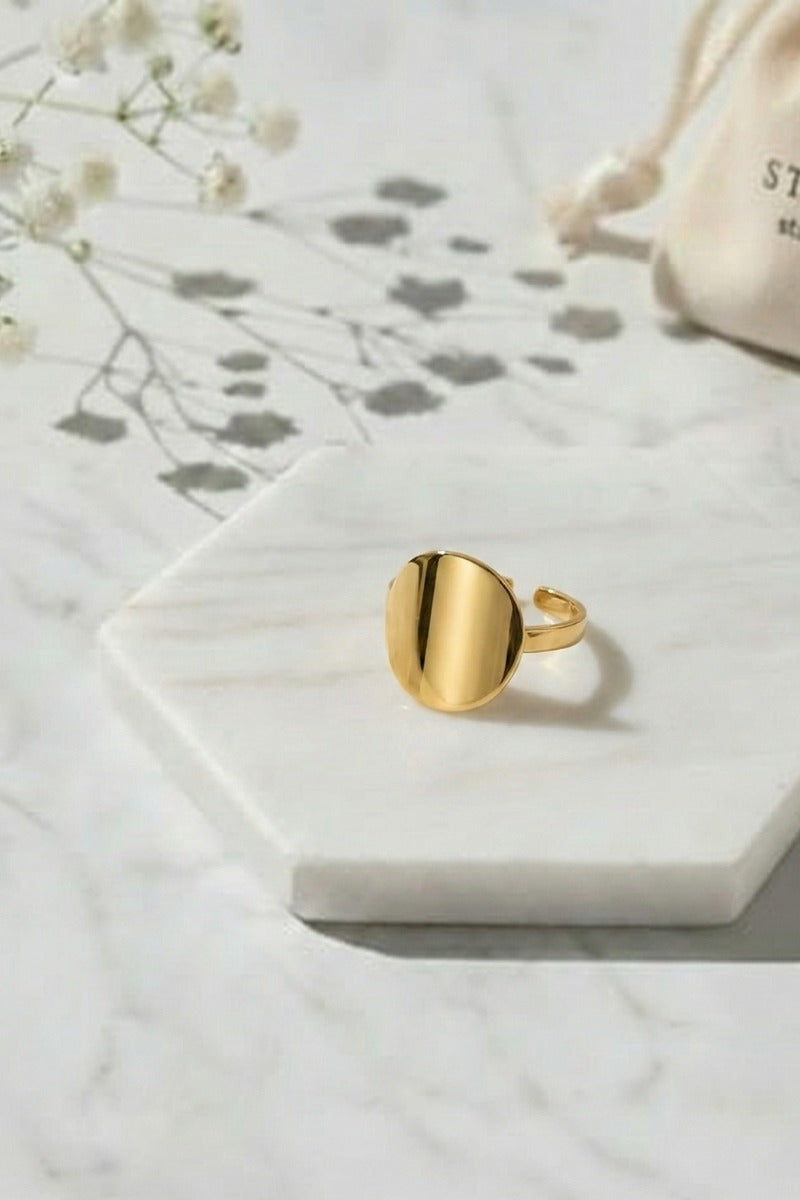 Anillo Ajustable circular acero dorado
