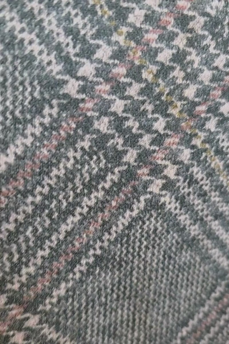 Falda British de cuadros con cinturón verde militar