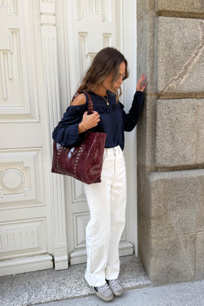 Bolso shopper tachuelas granate