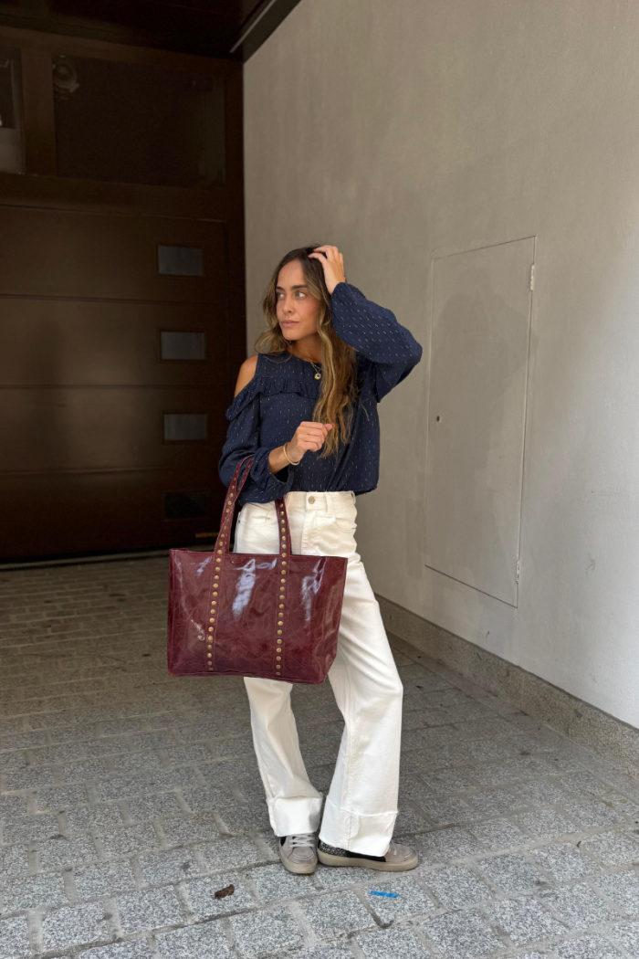 Bolso shopper tachuelas granate